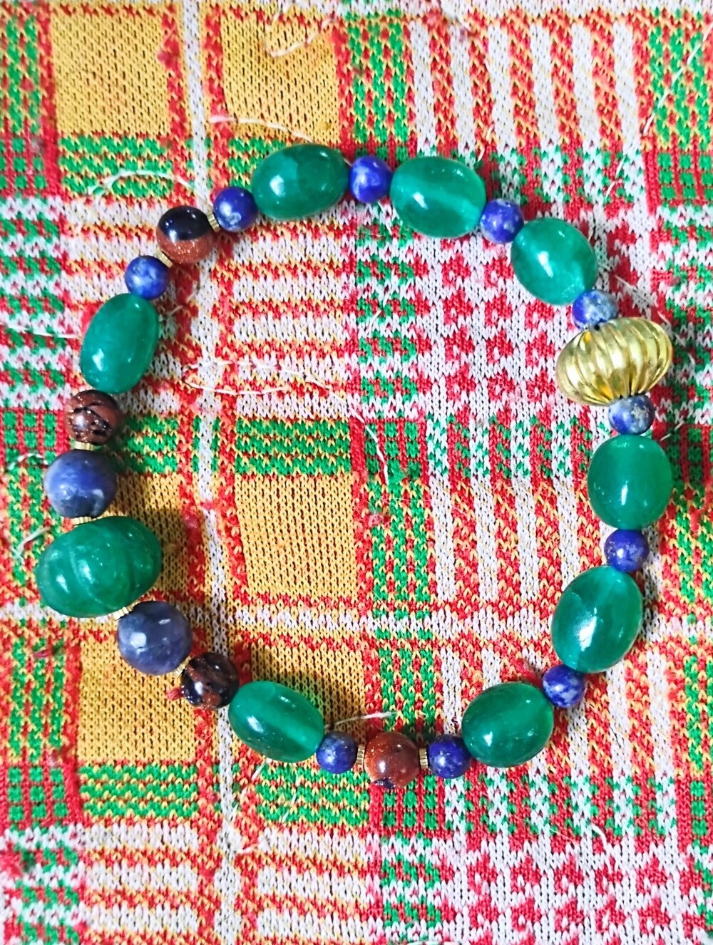 'Thinking Green' Emerald Stretch Bracelet